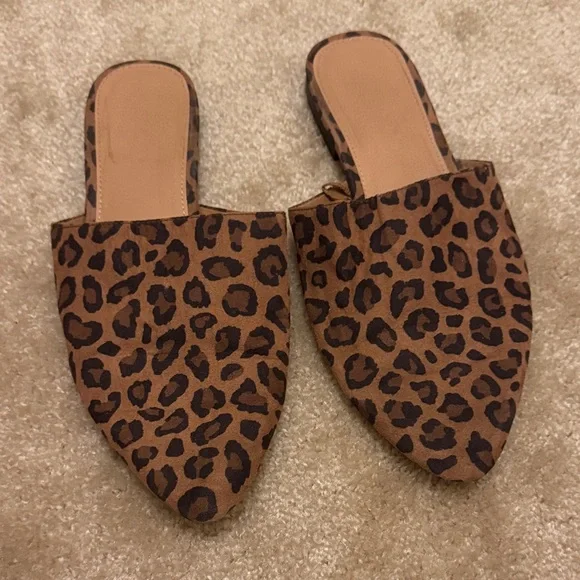 Leopard Print Women's Mules - Picture 1 of 7